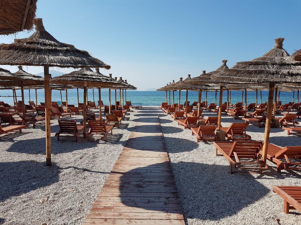 Flori Beach Apartment Radhimë Exteriér fotografie