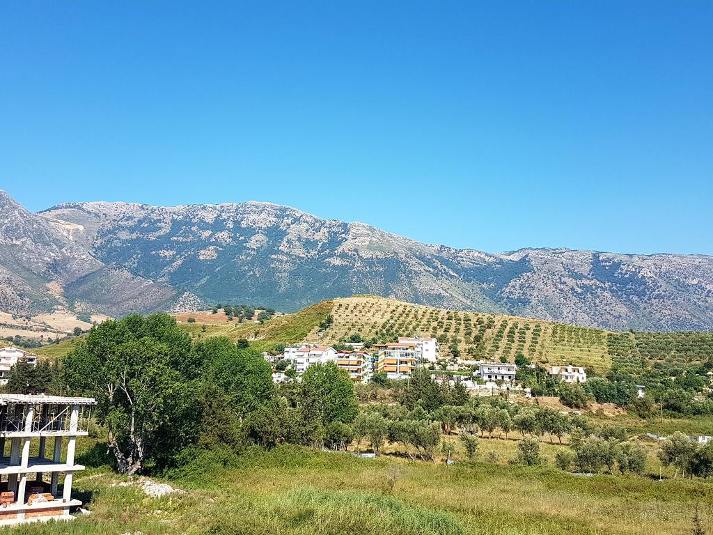 Flori Beach Apartment Radhimë Exteriér fotografie